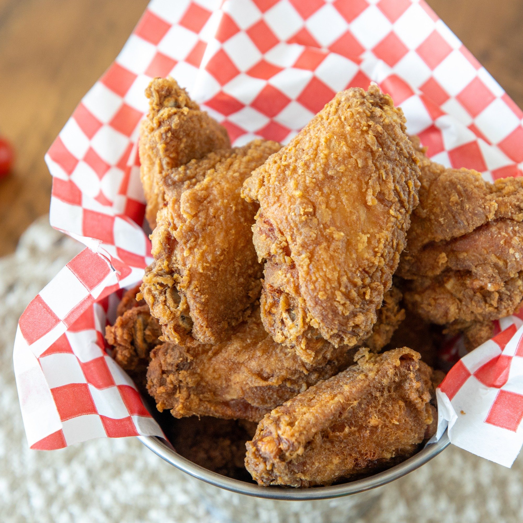 5 Wings.